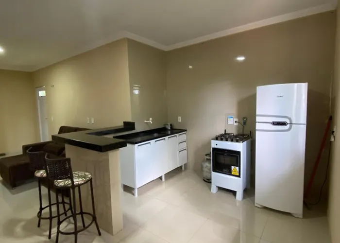 Apartamento Mobiliado Com 2 Quartos, Estacionamento Gratuito